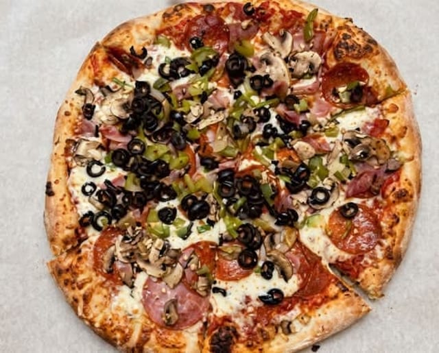 San Francisco Special Pizza.